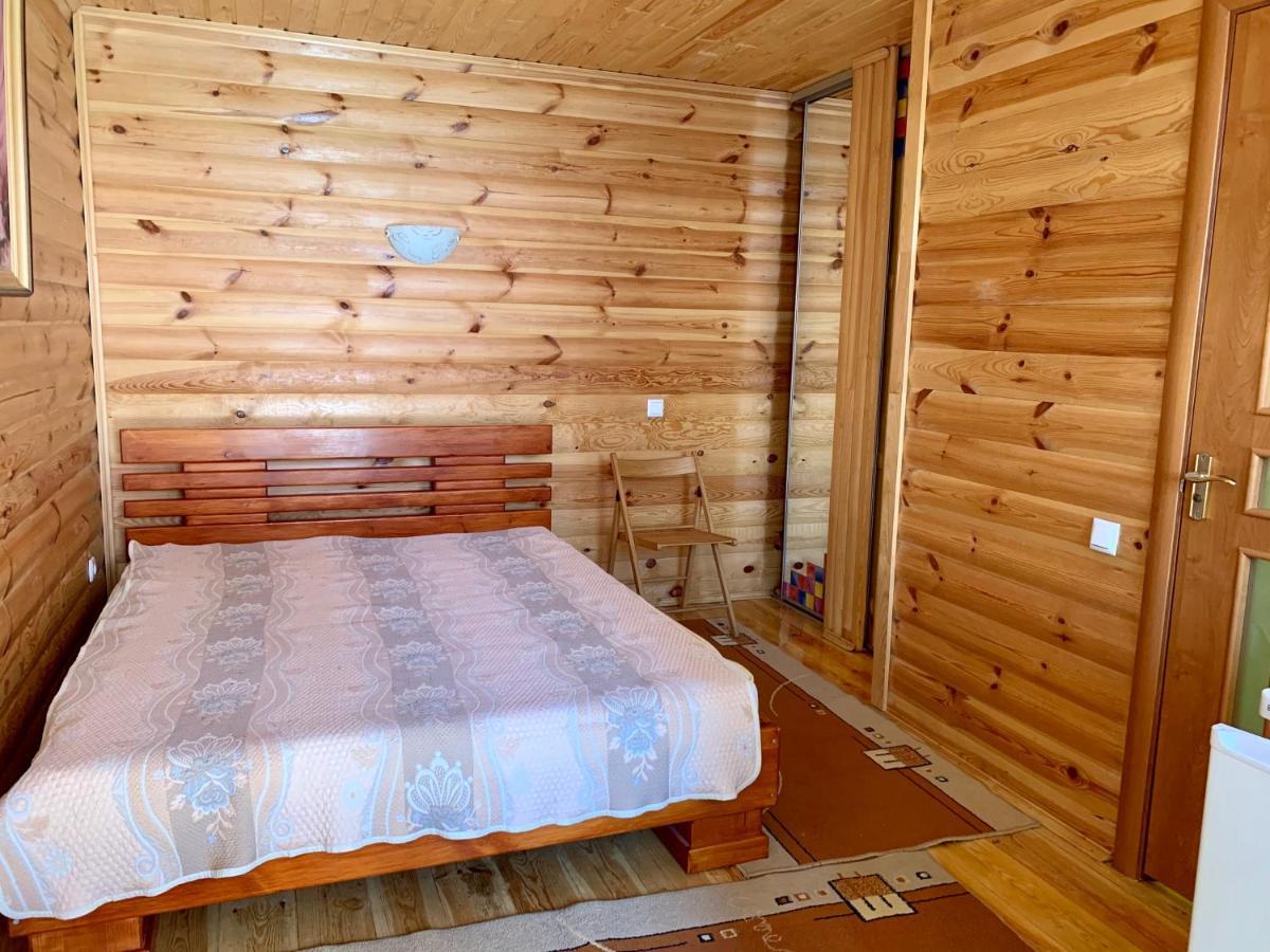 Комфортабельный Коттедж Bed & Breakfast Sviteaz Exterior foto