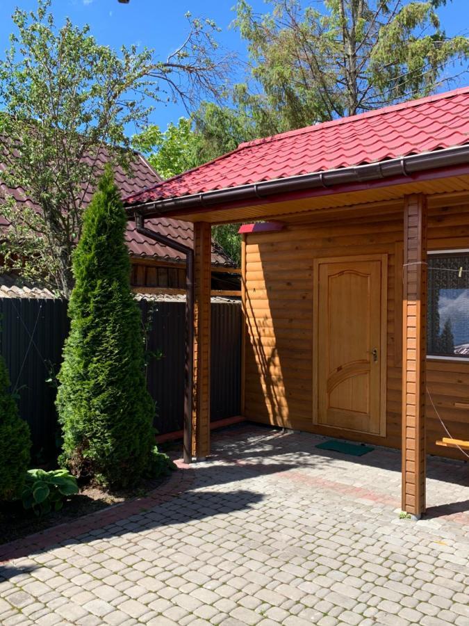 Комфортабельный Коттедж Bed & Breakfast Sviteaz Exterior foto