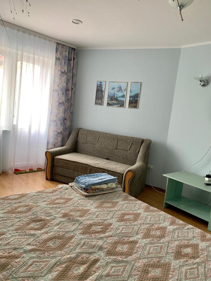 Комфортабельный Коттедж Bed & Breakfast Sviteaz Exterior foto